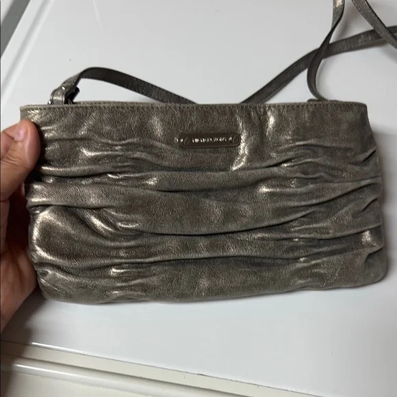 Michael Kors Methalic Clutch Bag - Picture 3 of 11